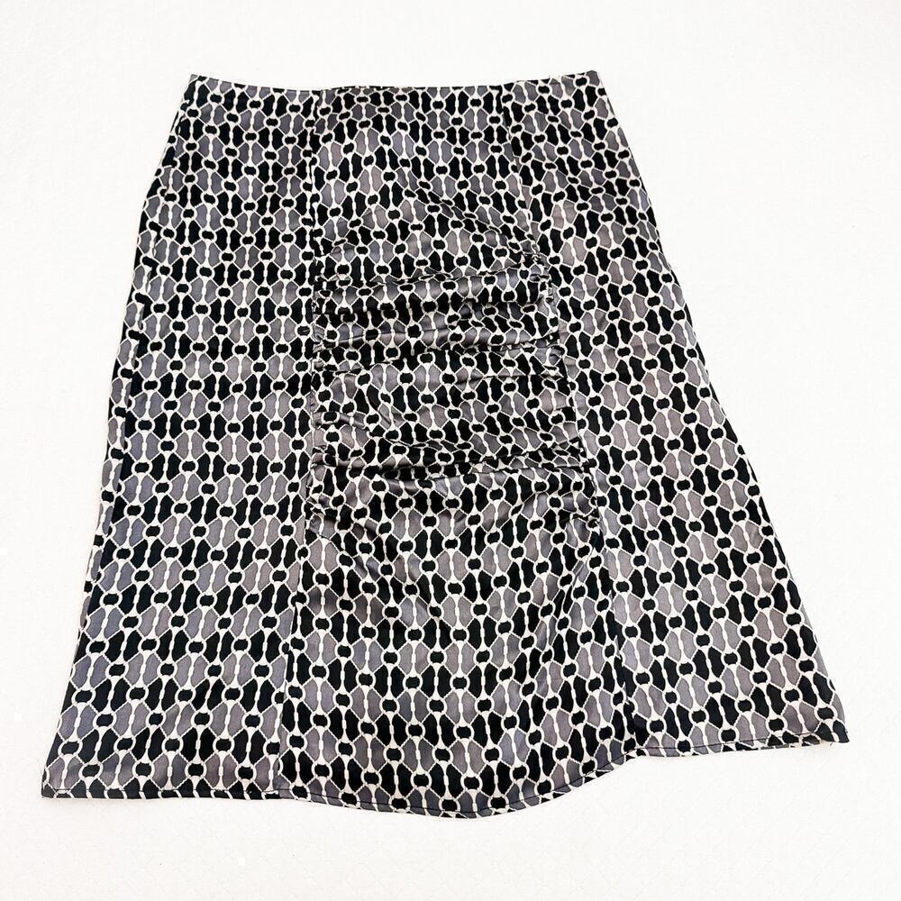 Herion Ruched Patterned Pencil Skirt 100% Silk Size 38 MINT Italy